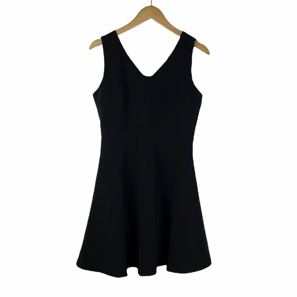 NWT Women Mini Black Sleeveless Dress Size M